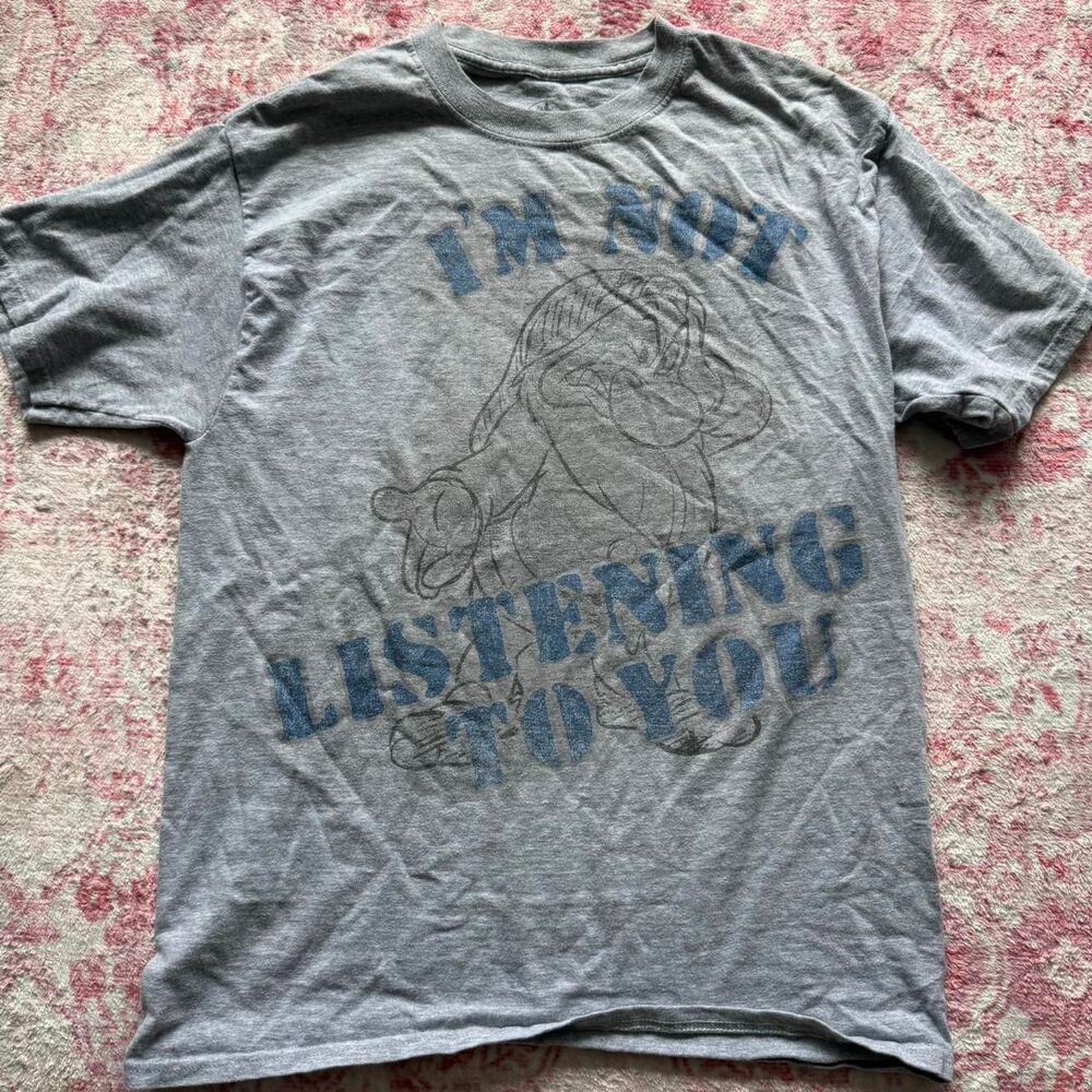Disney Grumpy / snow white graphic T-shirt